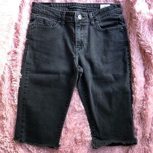 Levi's Black Women's Bermuda Shorts
